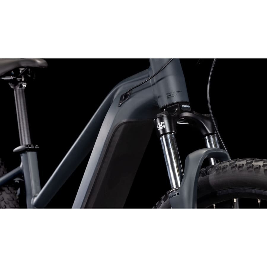 CUBE-Reaction-Hybrid-Performance-625-29-5.jpg