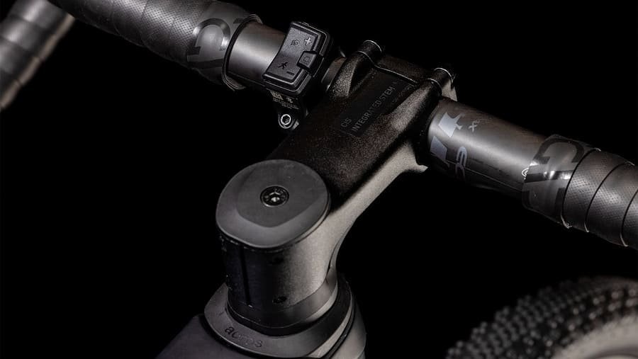 Cube-Nuroad-Hybrid-C-62-SLX-400X-4.jpg