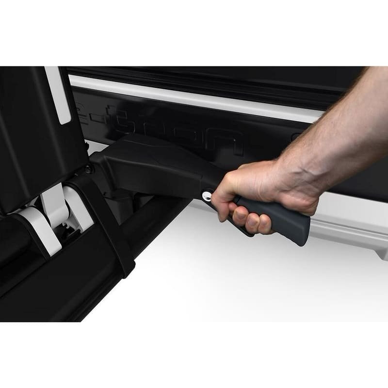 Thule-Porte-velo-sur-attelage-Epos-3-Velos-5.jpg