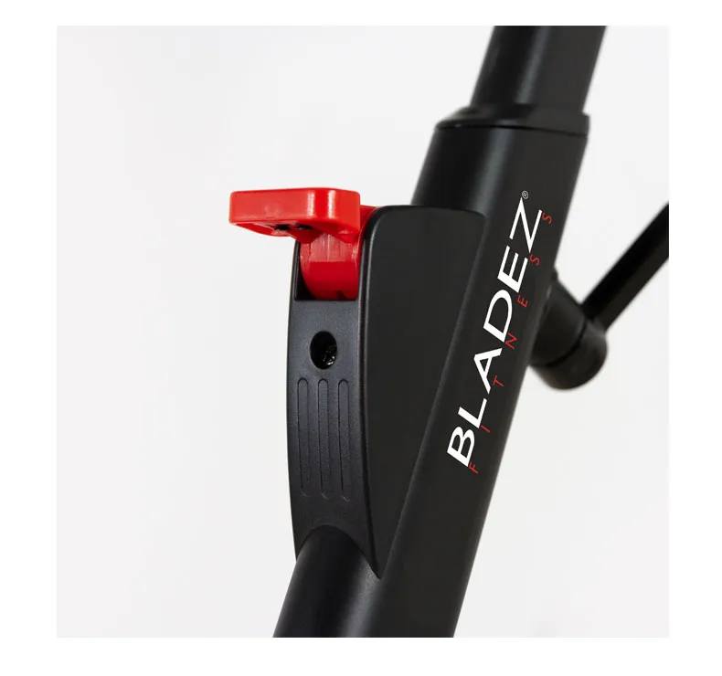 Velo-Smart-Bike-BH-Fitness-Bladez-3.webp