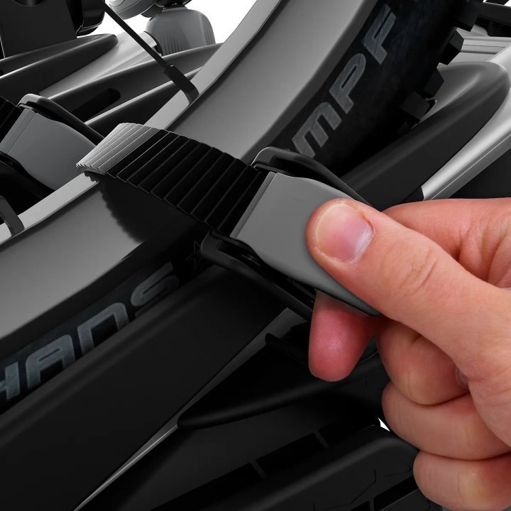 thule-velocompact-f-5-1256210.jpg